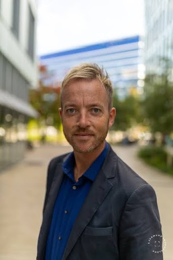Esben Lunde Larsen